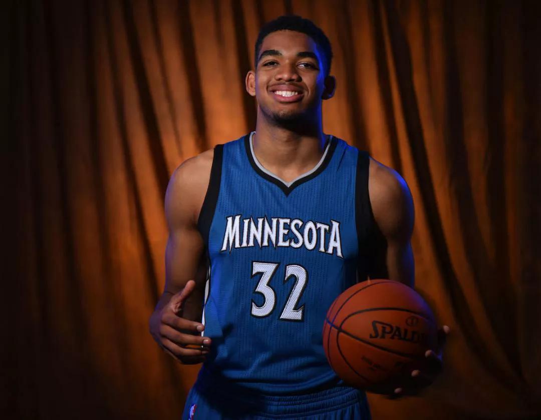 展现出极高 展现出极高